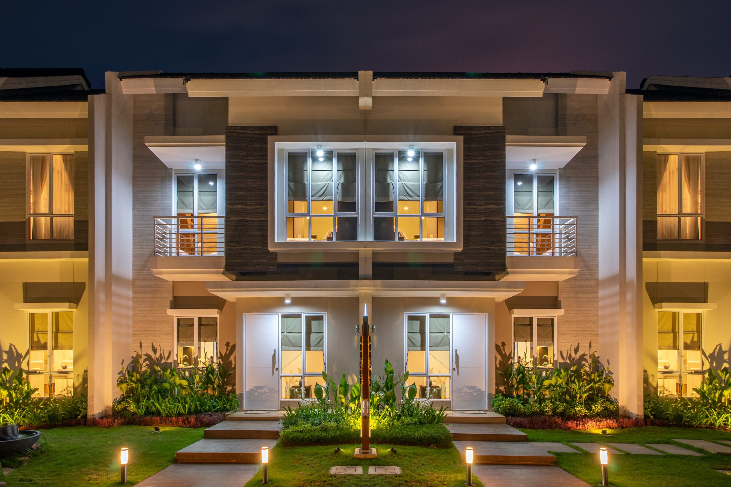 Hotel small cover
